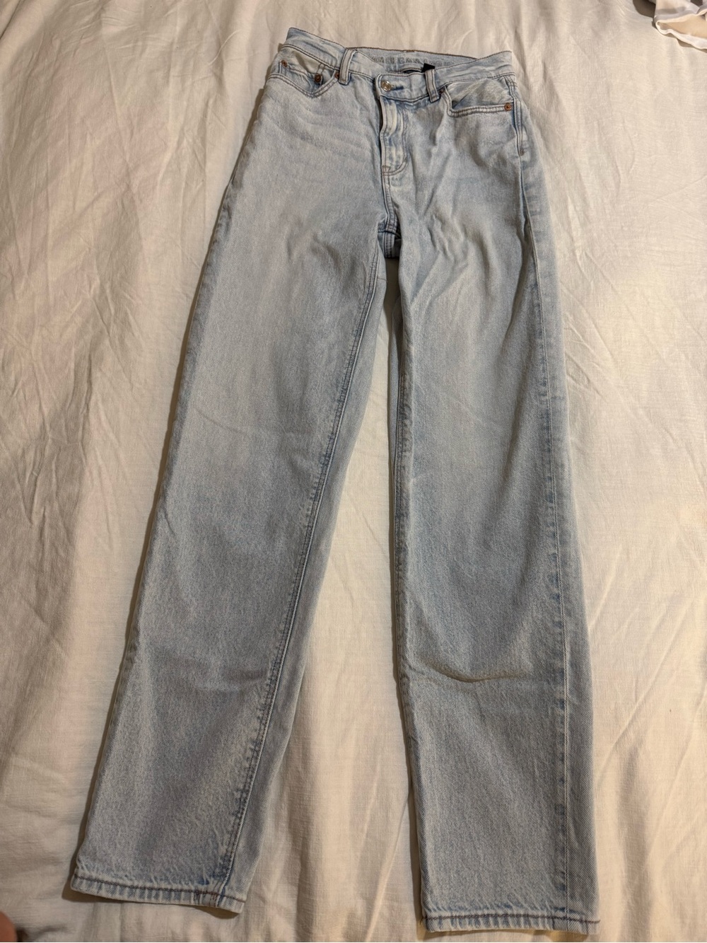AE Women's Straight-Leg Jeans